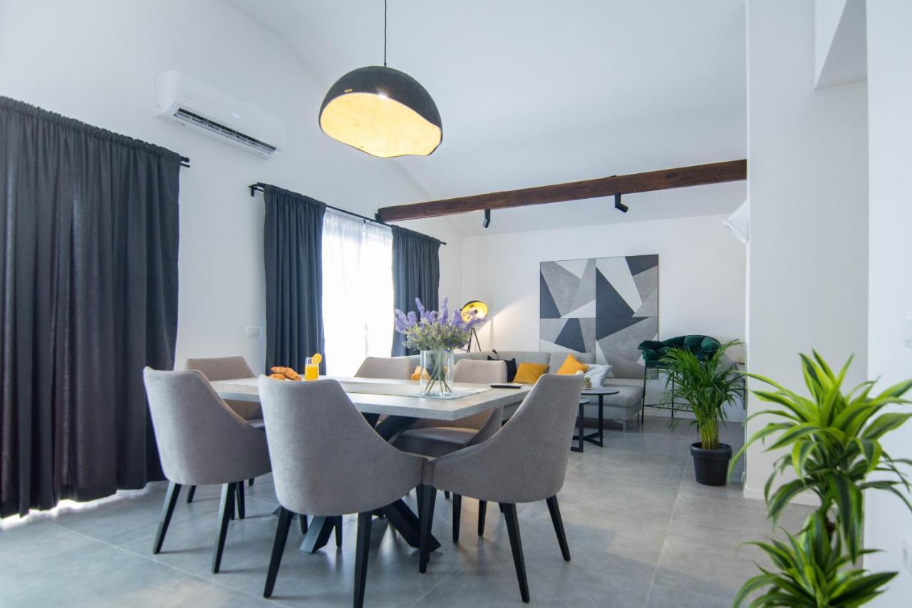Stina Apartamento Biograd Na Moru Exterior foto