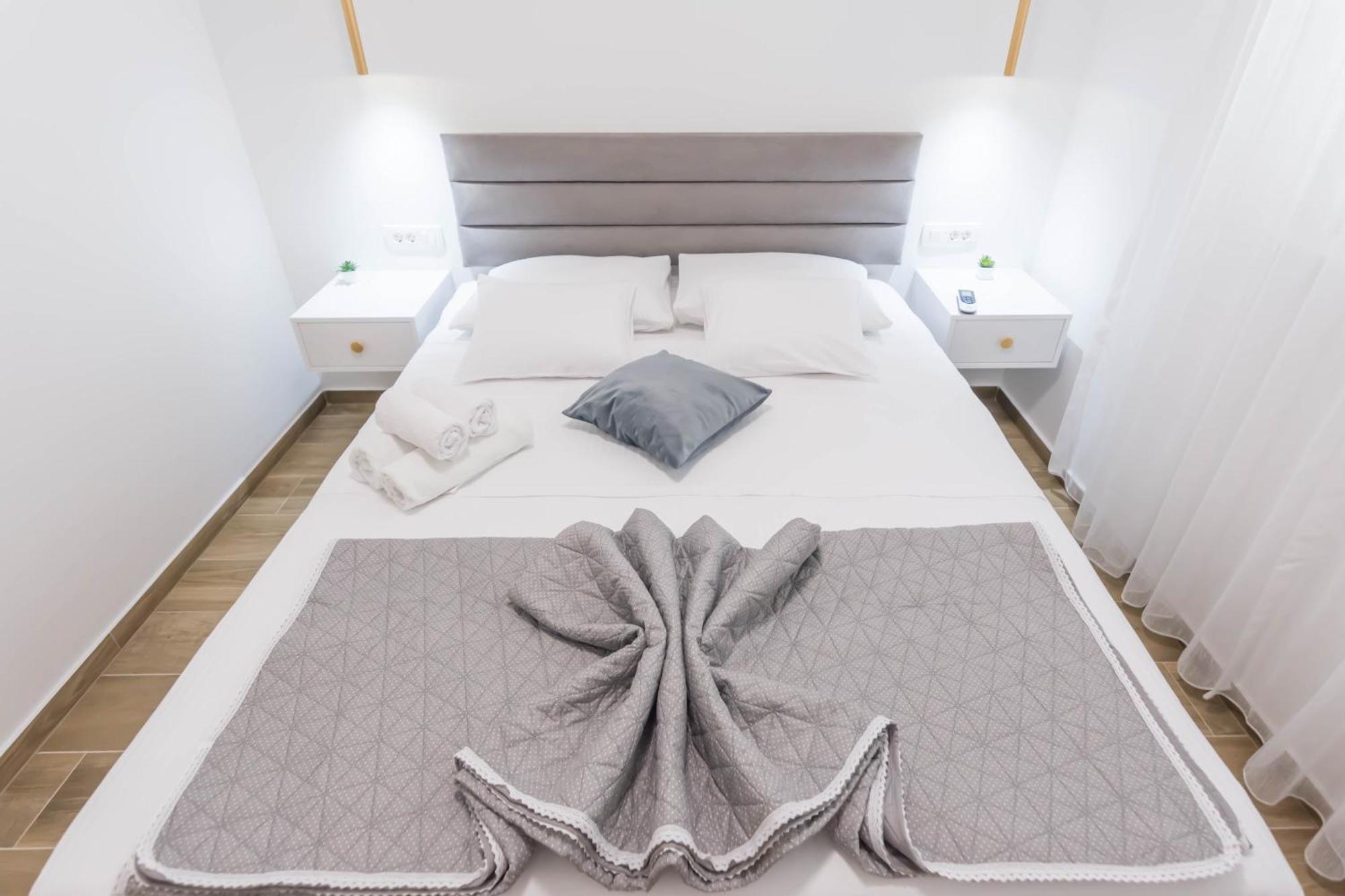 Stina Apartamento Biograd Na Moru Exterior foto