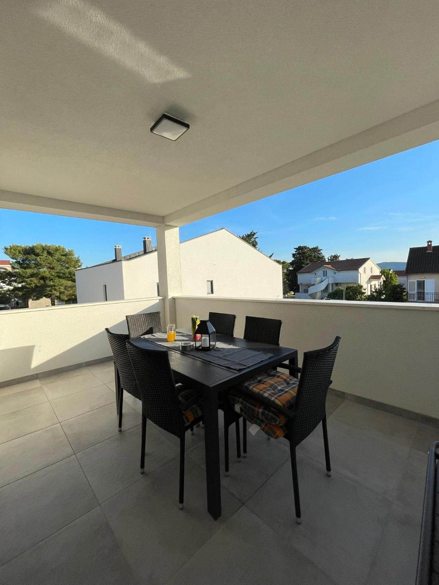 Stina Apartamento Biograd Na Moru Exterior foto