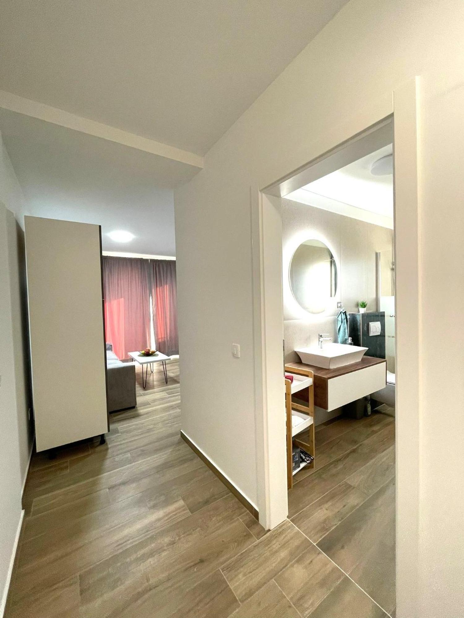 Stina Apartamento Biograd Na Moru Exterior foto
