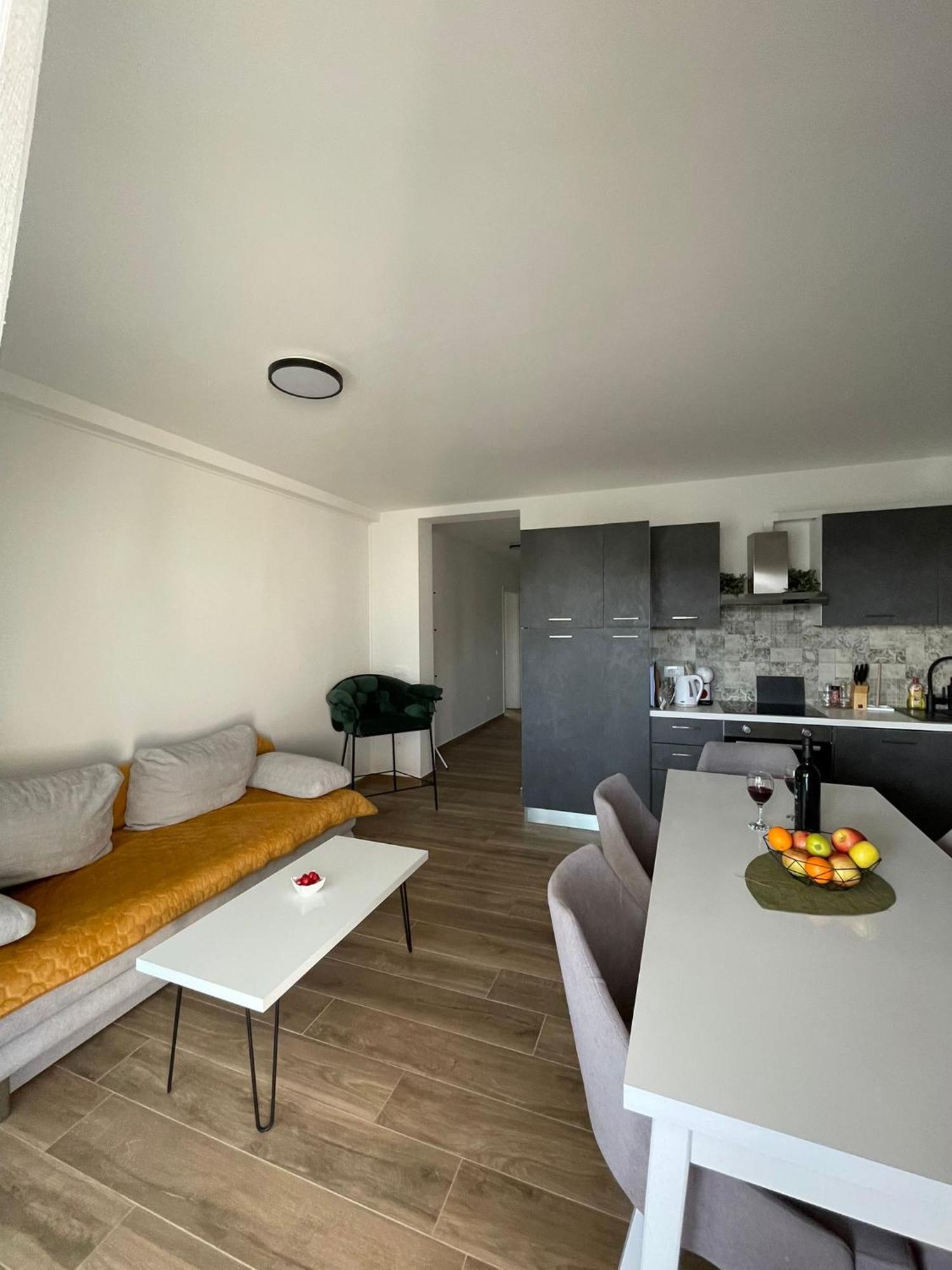 Stina Apartamento Biograd Na Moru Exterior foto