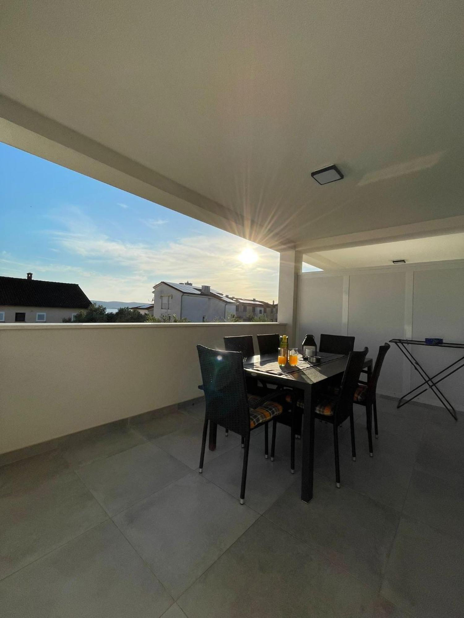 Stina Apartamento Biograd Na Moru Exterior foto